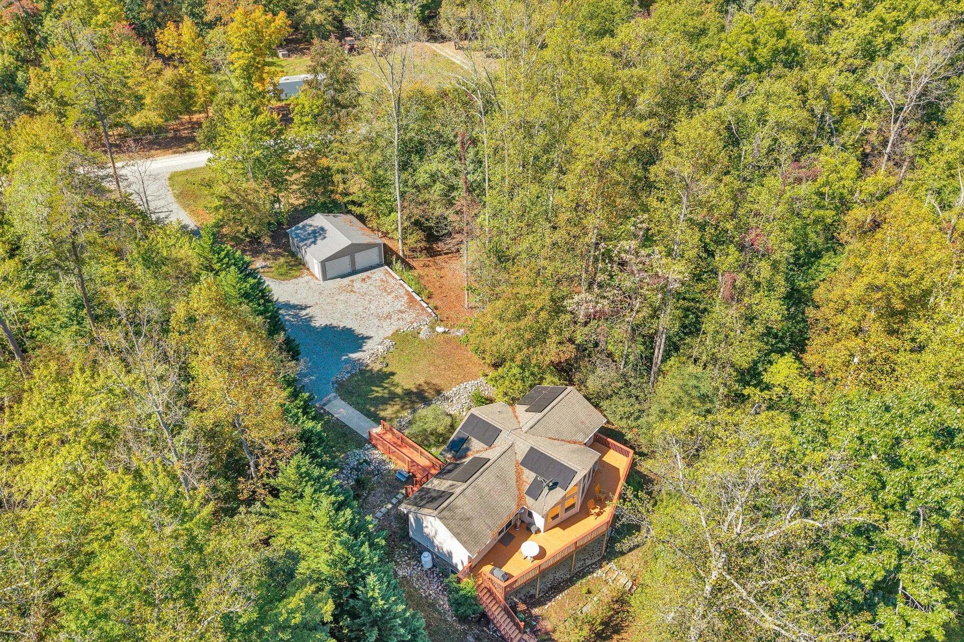 2303 Moss Meadows DR - Photo 47