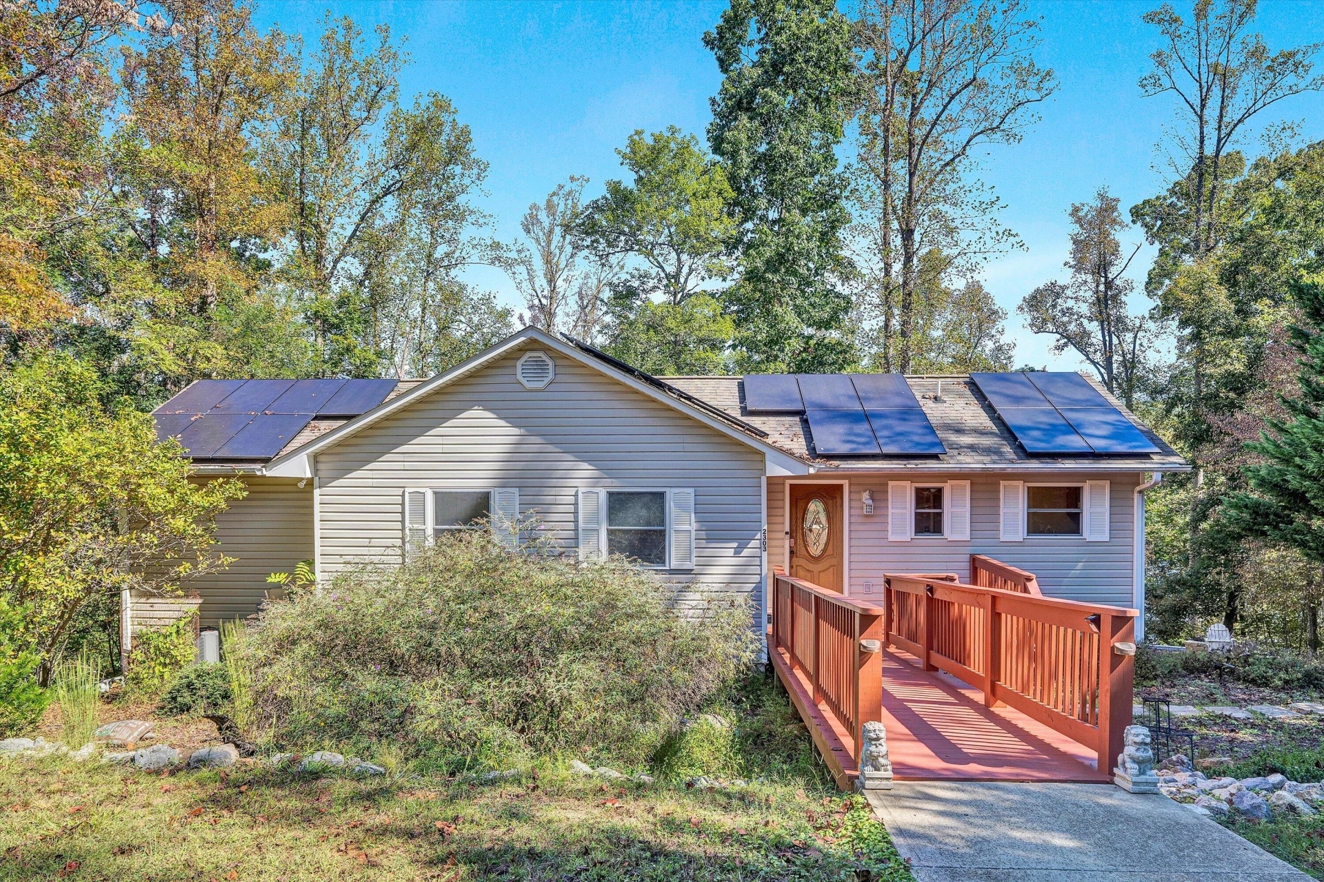 2303 Moss Meadows DR - Photo 5