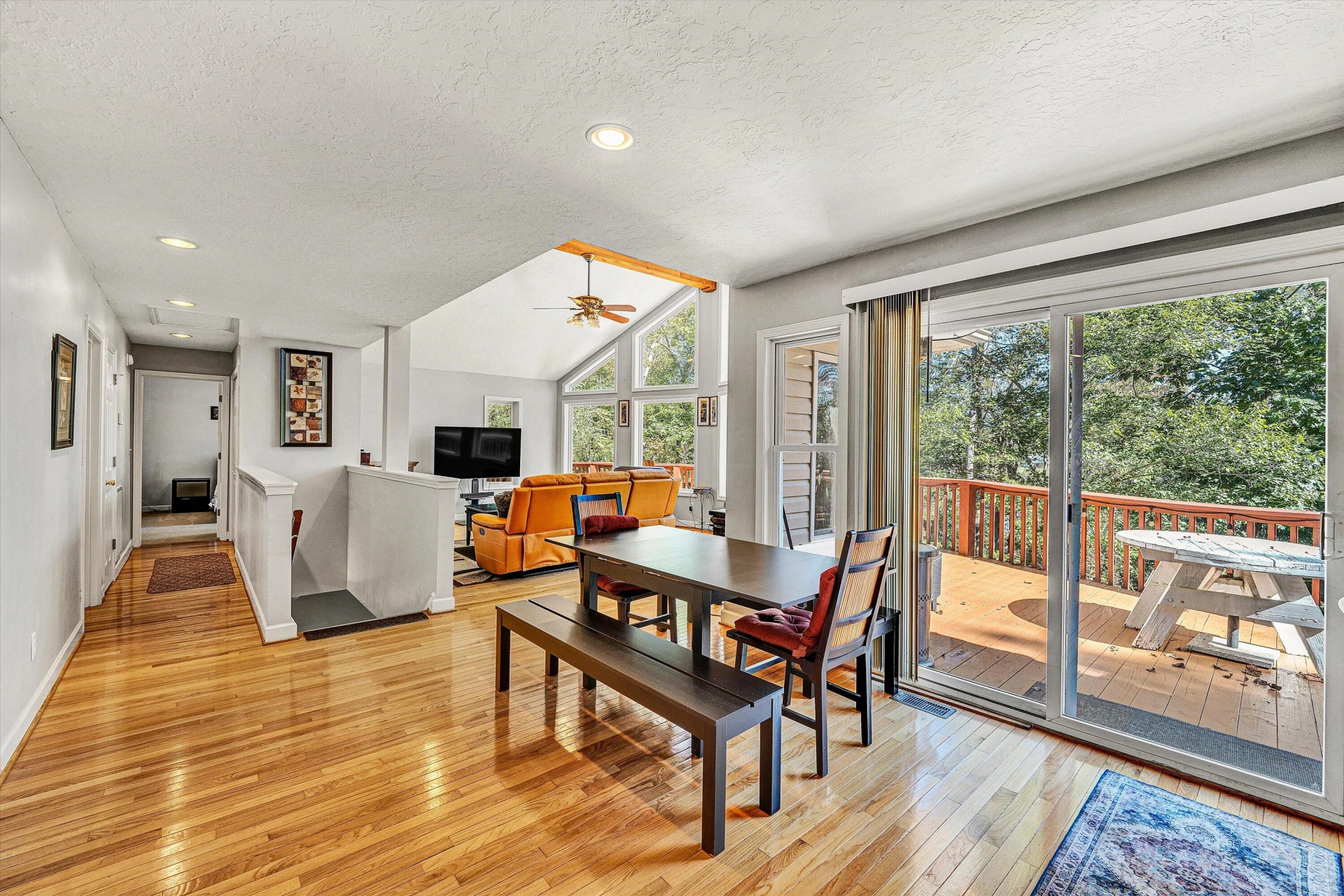 2303 Moss Meadows DR - Photo 9