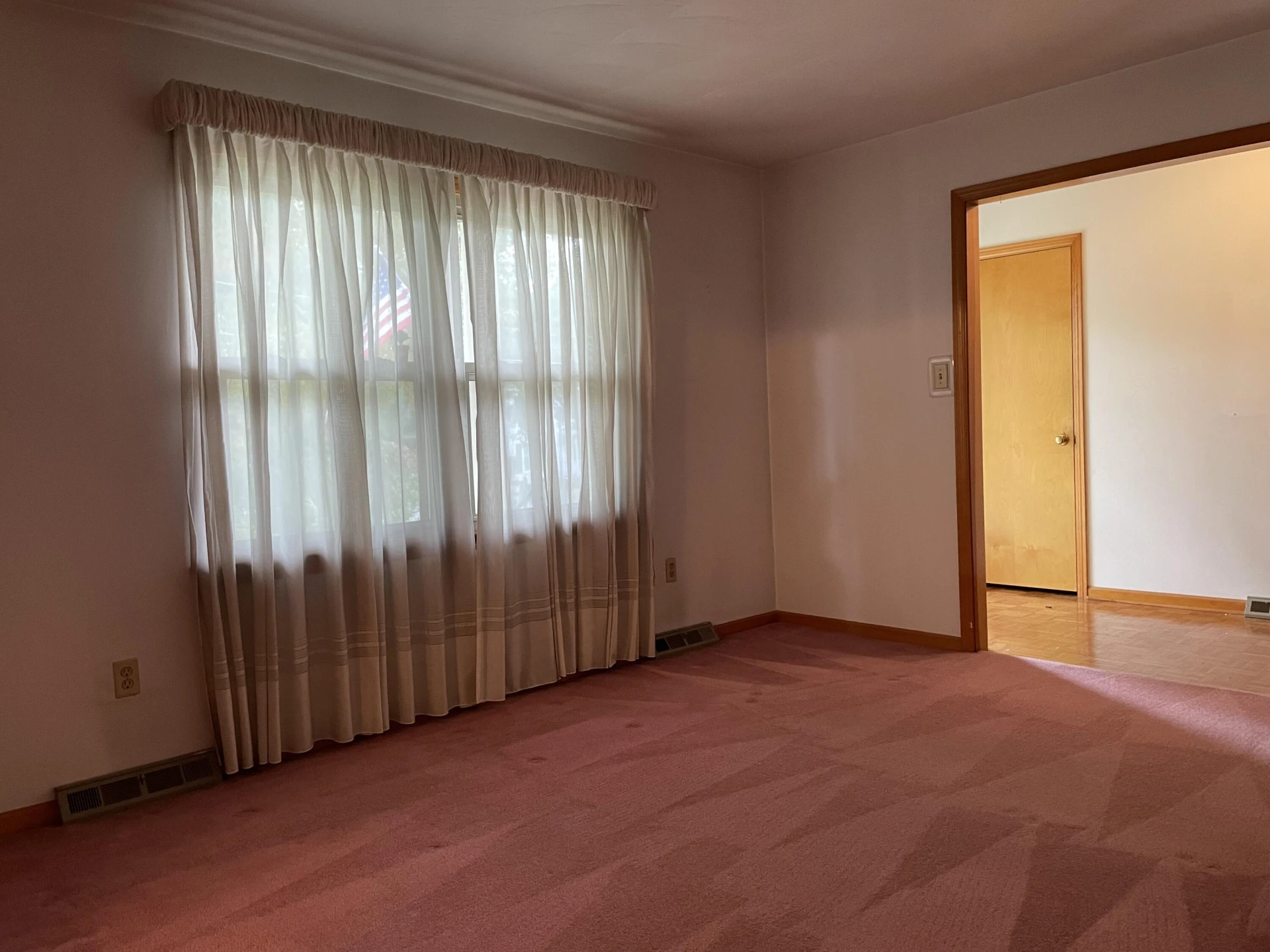 2206 Coachman DR - Photo 17