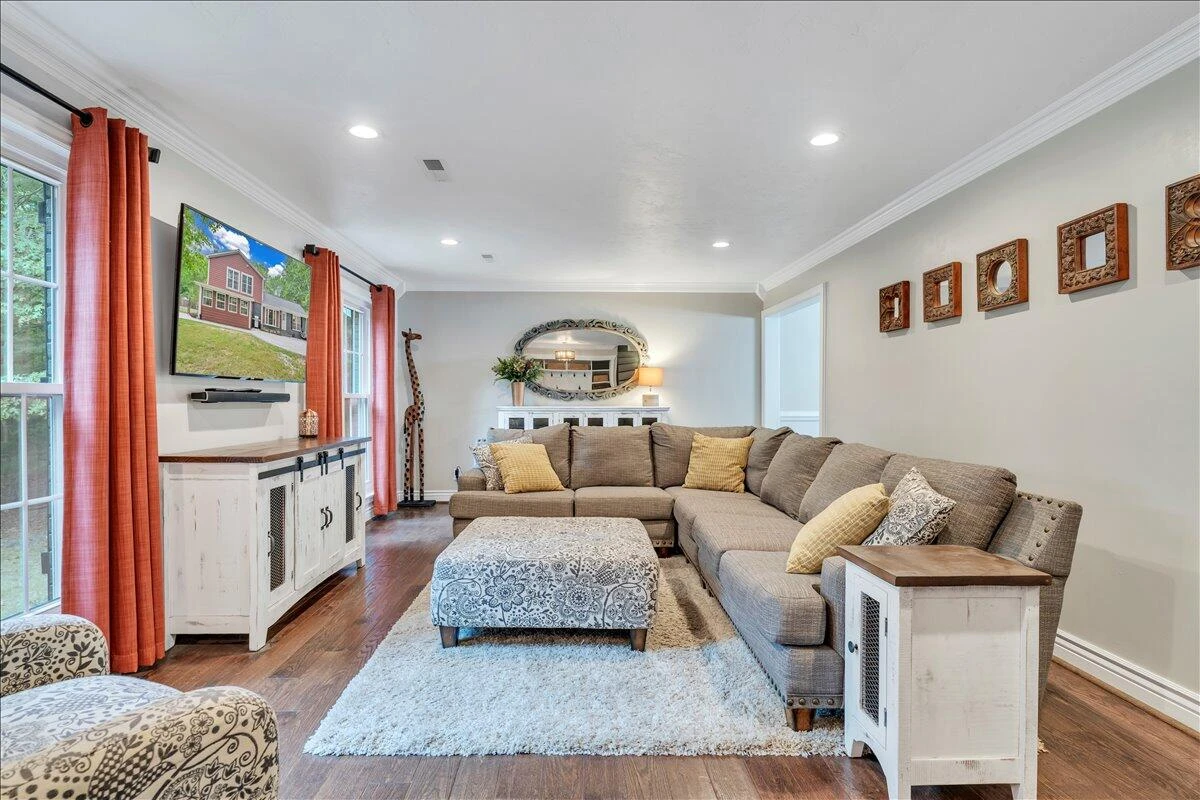 1109 4th ST - Photo 11