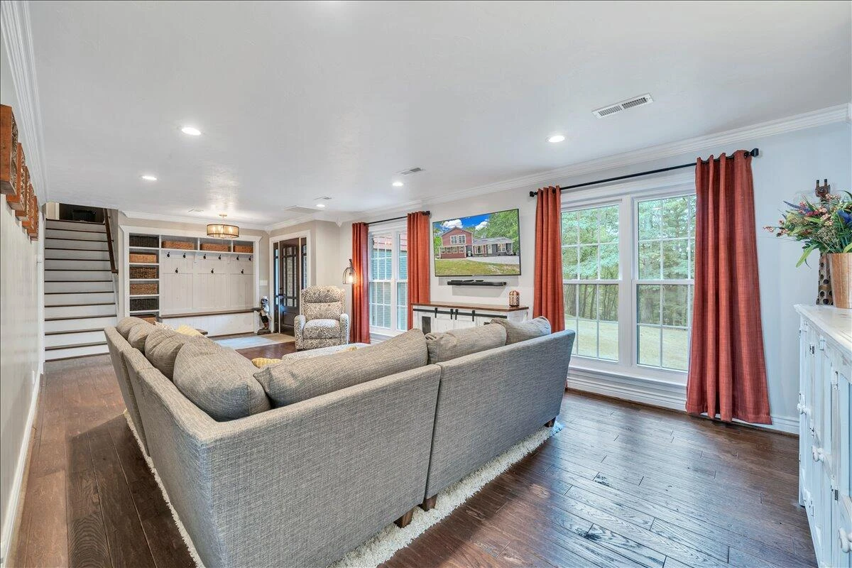 1109 4th ST - Photo 12