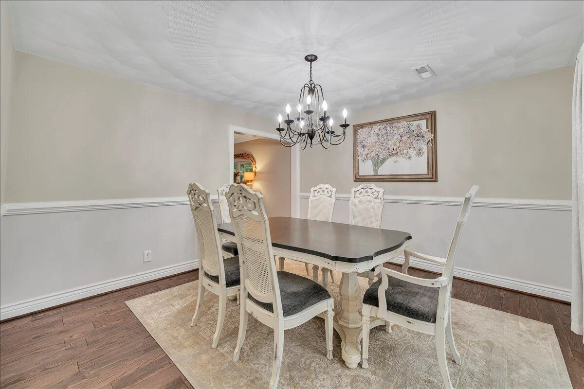 1109 4th ST - Photo 18