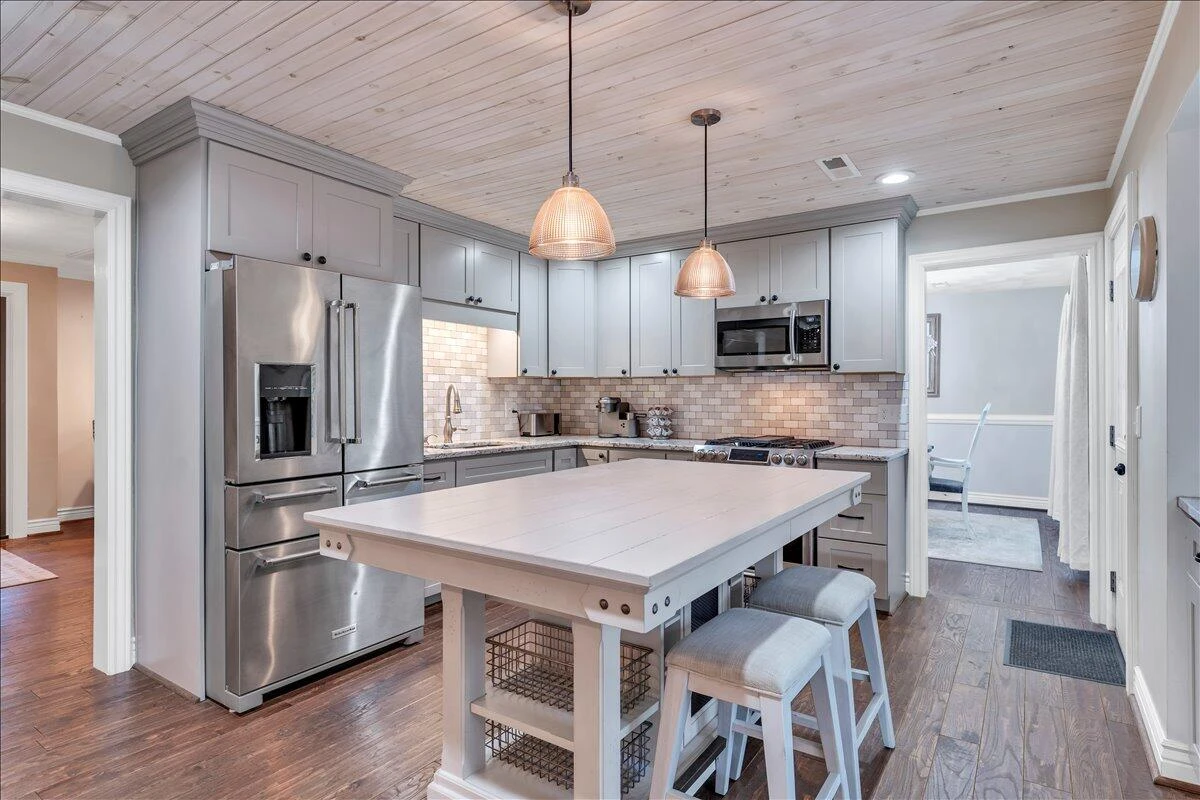 1109 4th ST - Photo 25