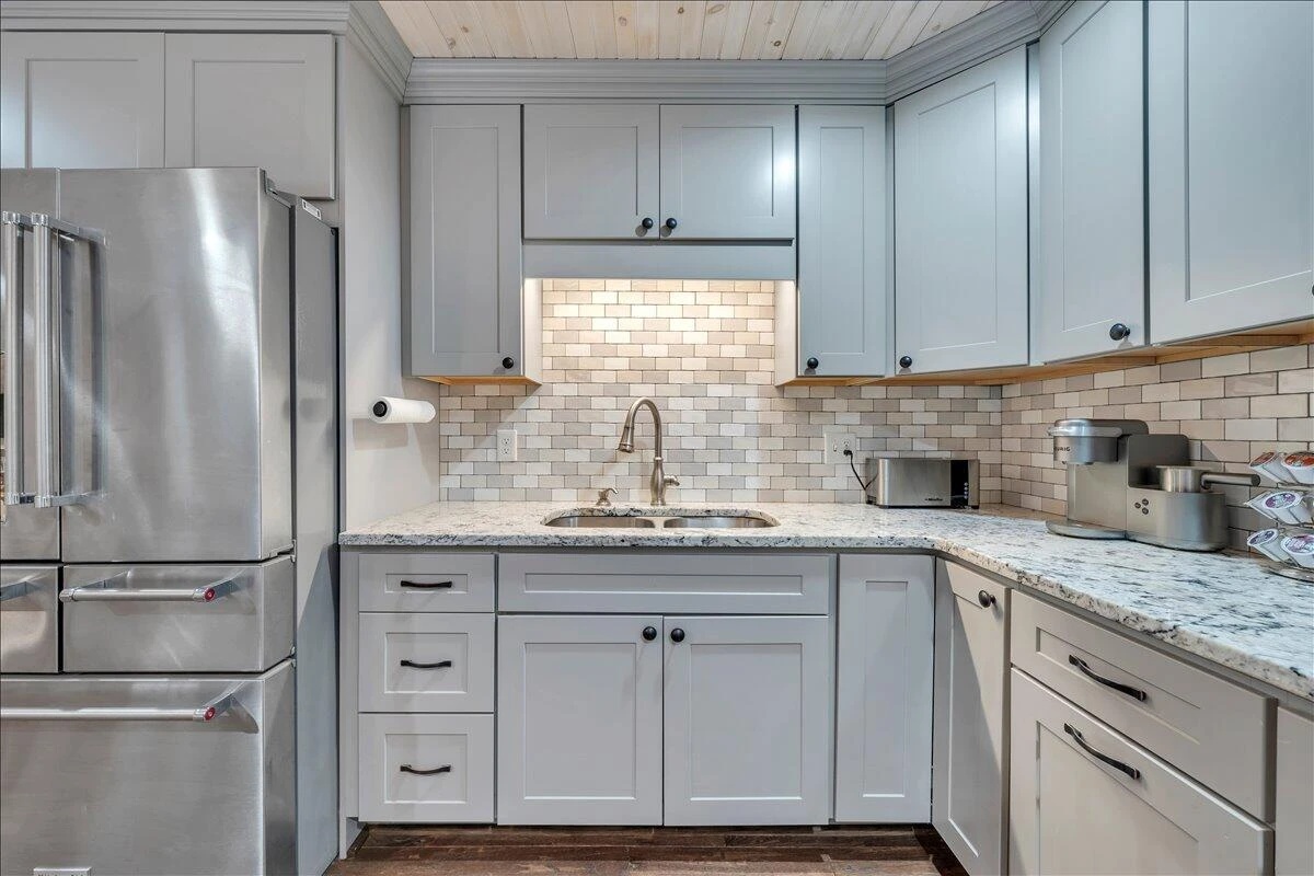 1109 4th ST - Photo 26