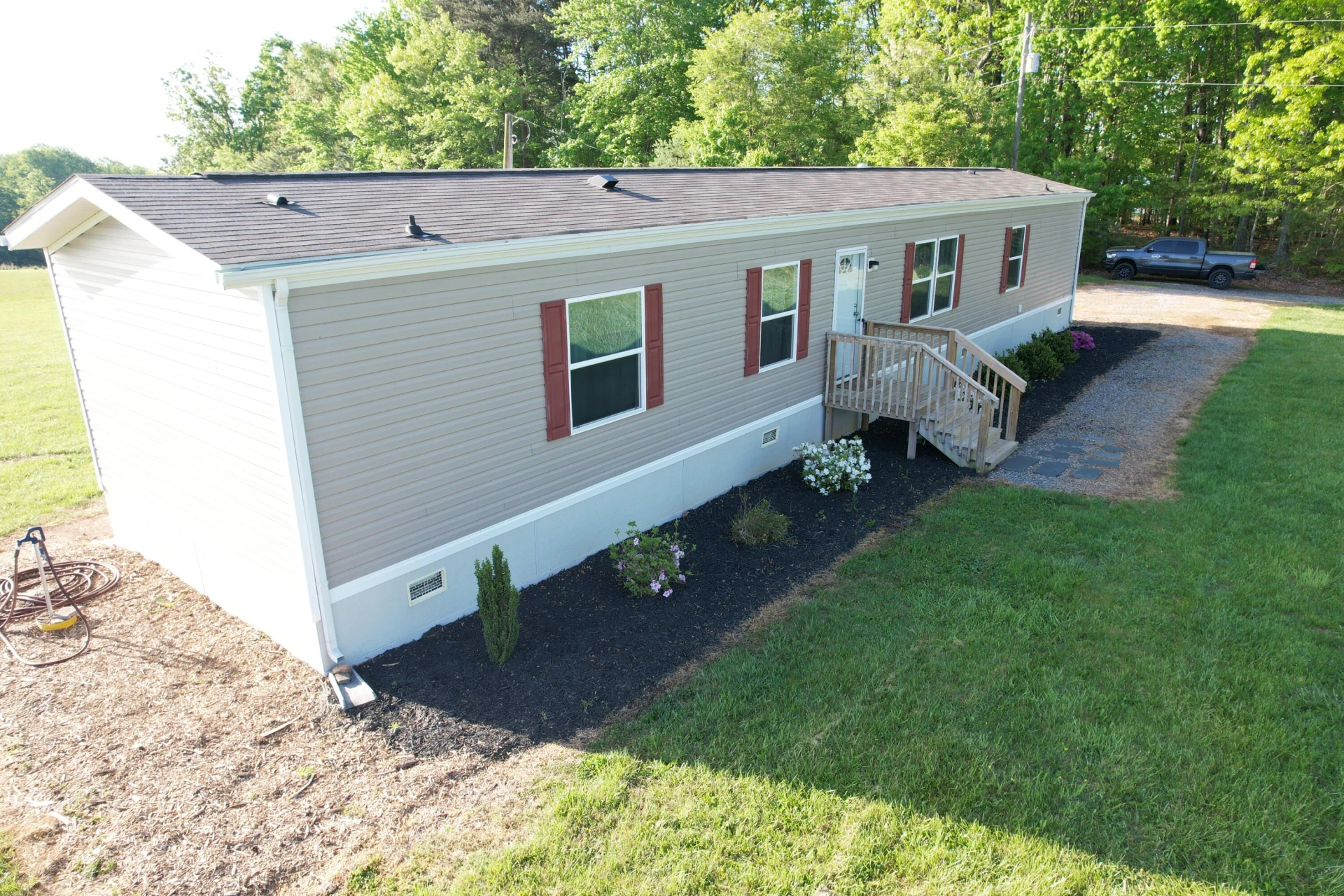 2392 Mountain Valley RD - Photo 14