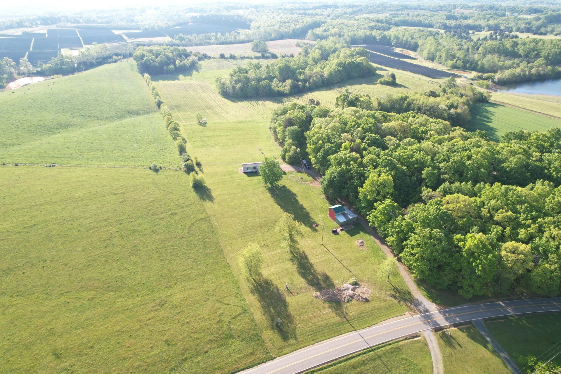 2392 Mountain Valley RD - Photo 7