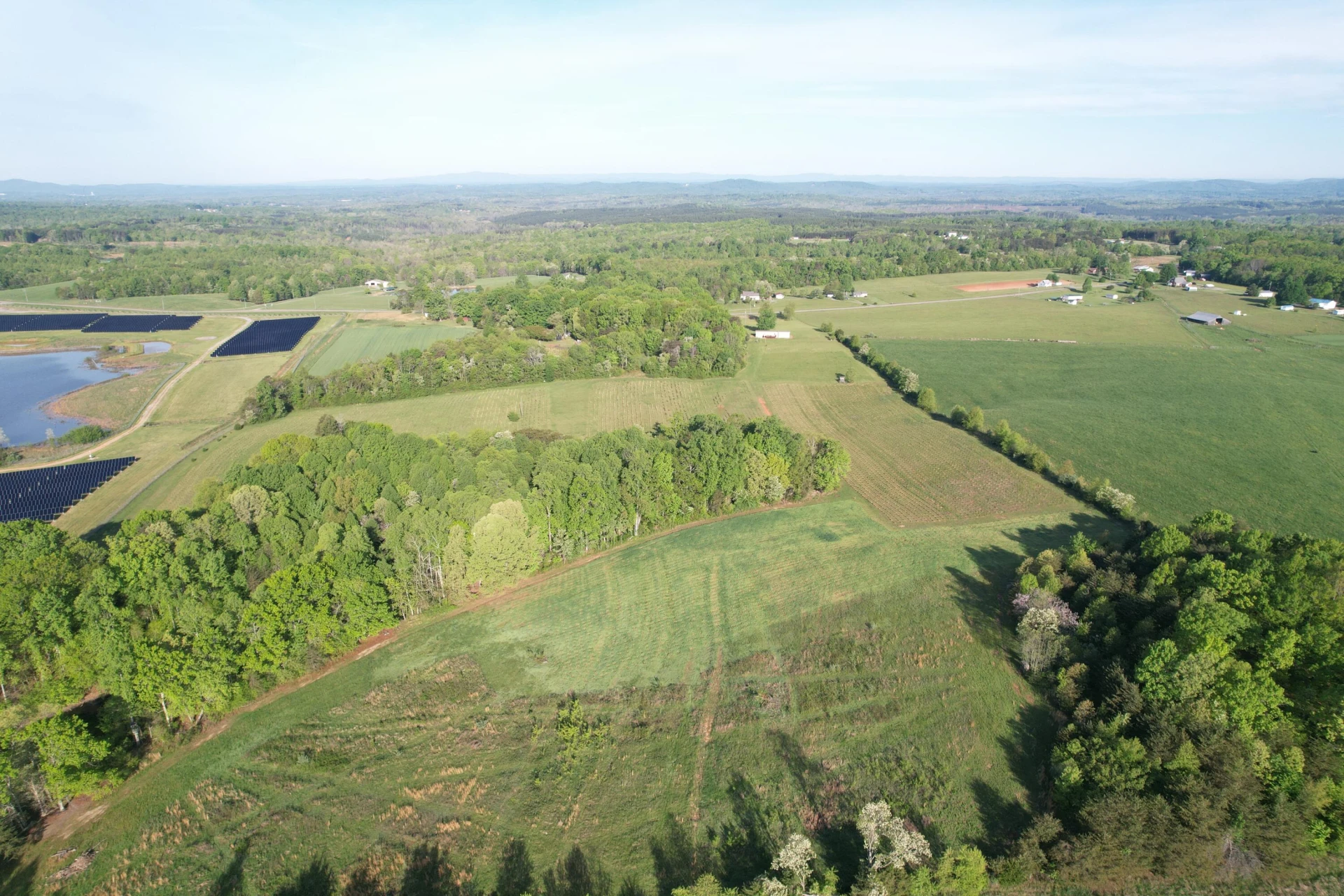 2392 Mountain Valley RD - Photo 8
