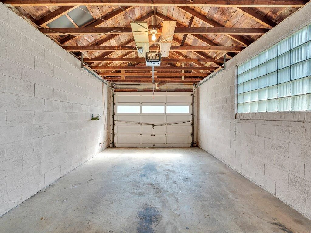 595 Robinhood RD - Photo 35