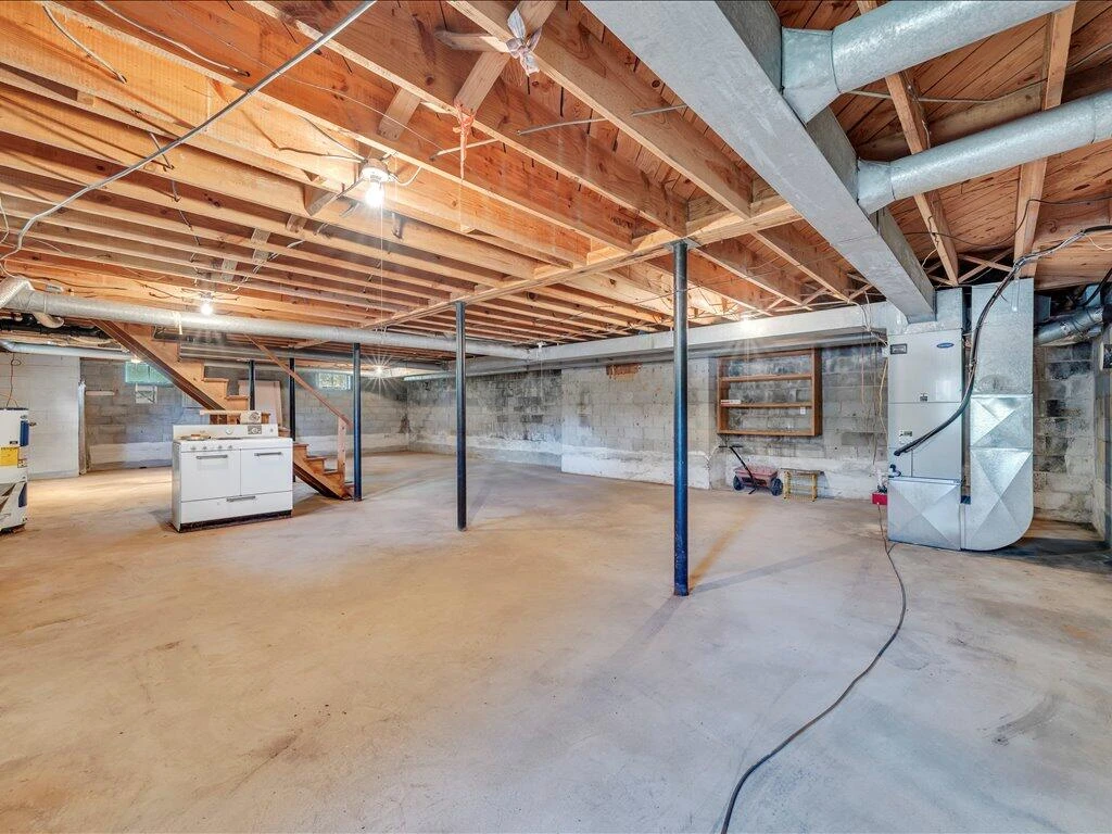 595 Robinhood RD - Photo 39