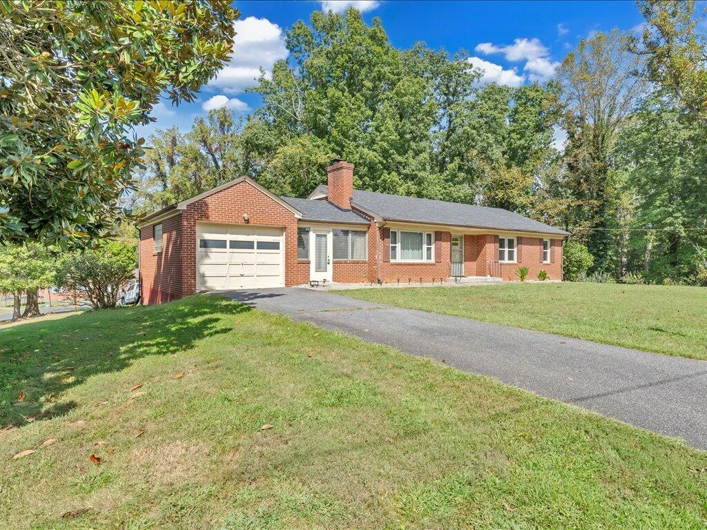 595 Robinhood RD - Photo 44