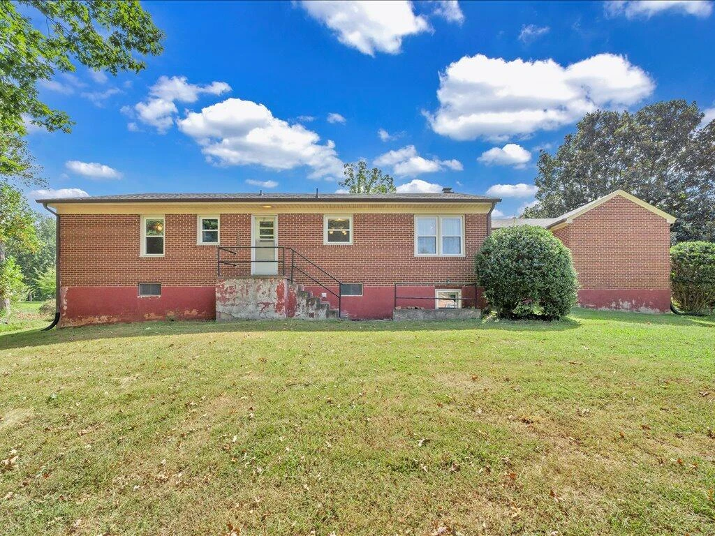 595 Robinhood RD - Photo 51