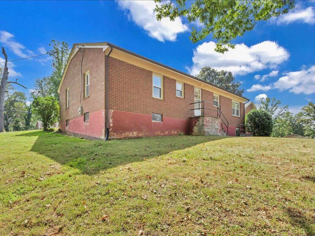595 Robinhood RD - Photo 53