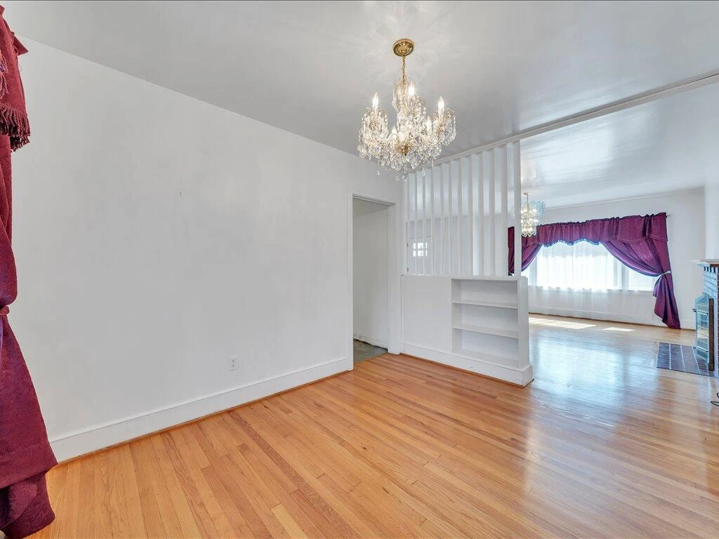 595 Robinhood RD - Photo 9