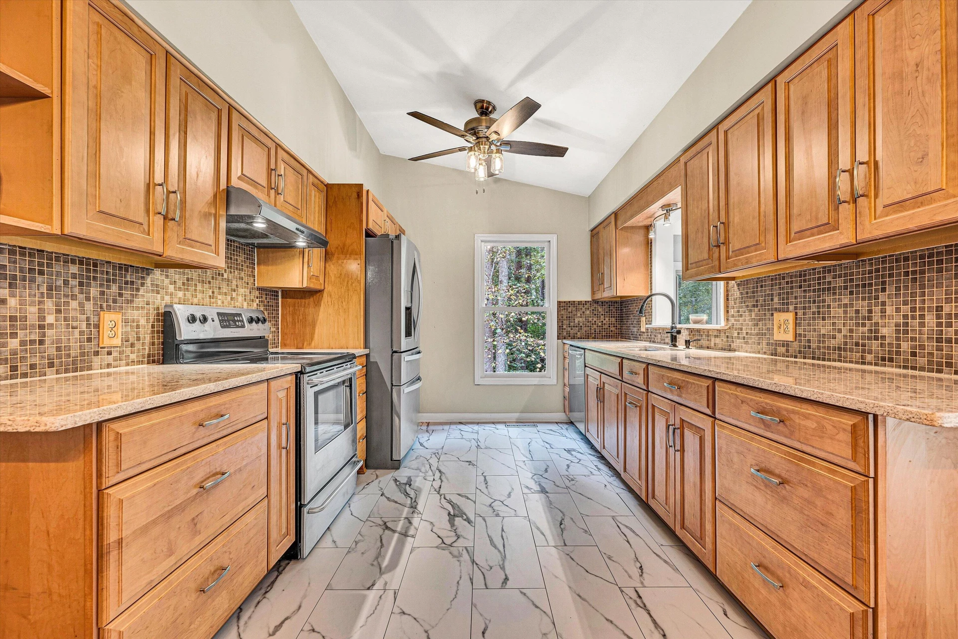 105 Prince CT - Photo 21