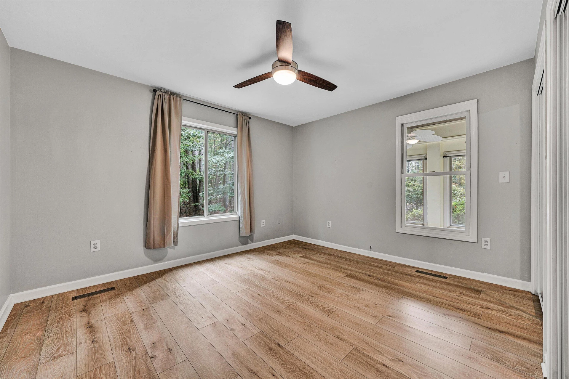 105 Prince CT - Photo 33