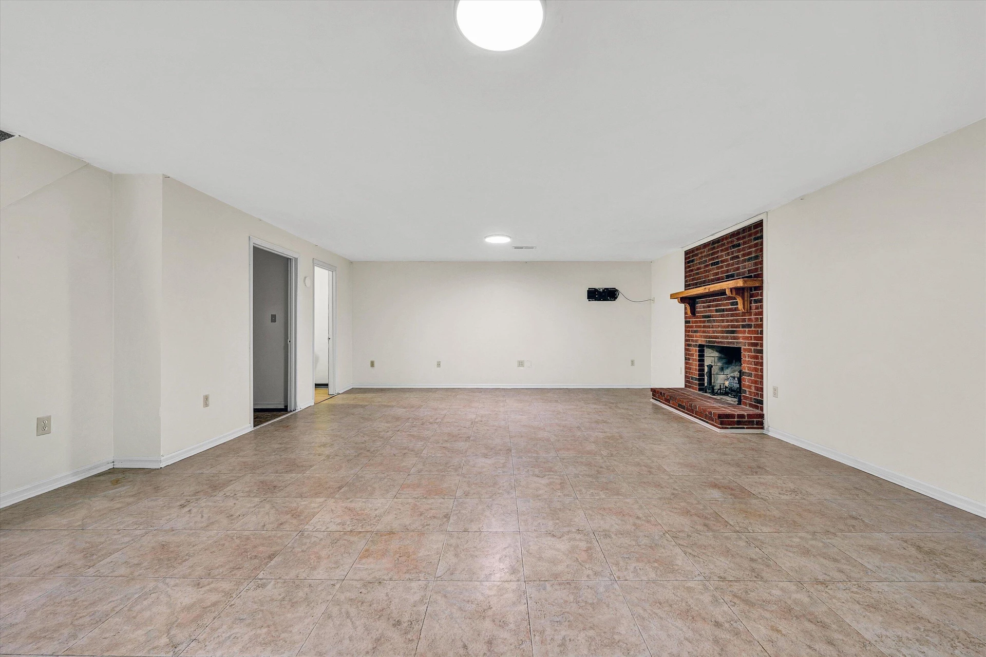 105 Prince CT - Photo 37