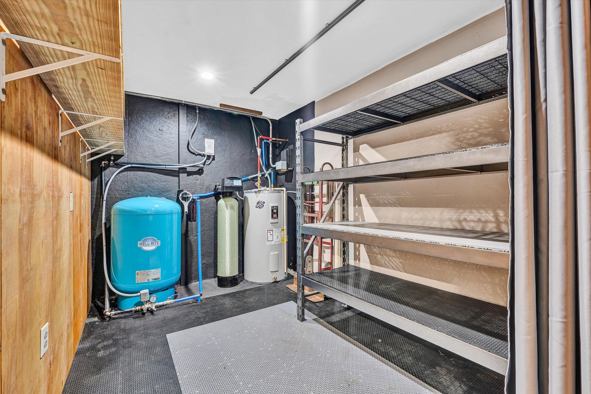 105 Prince CT - Photo 46
