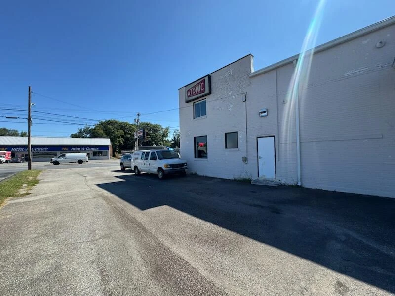 2718 Williamson RD - Photo 11