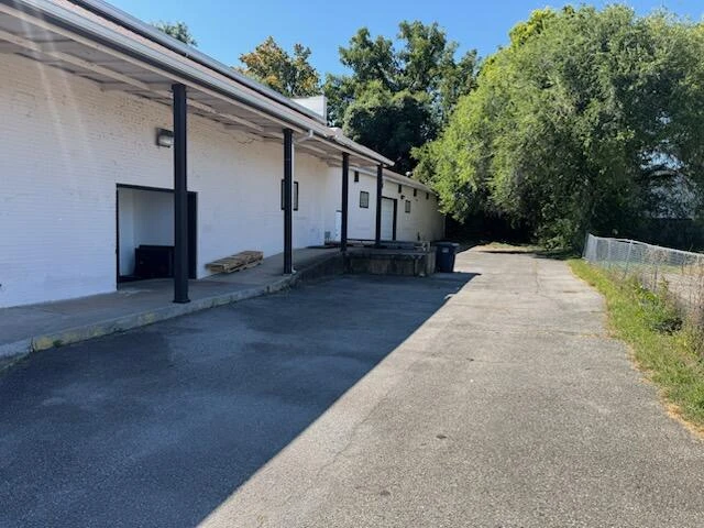 2718 Williamson RD - Photo 13