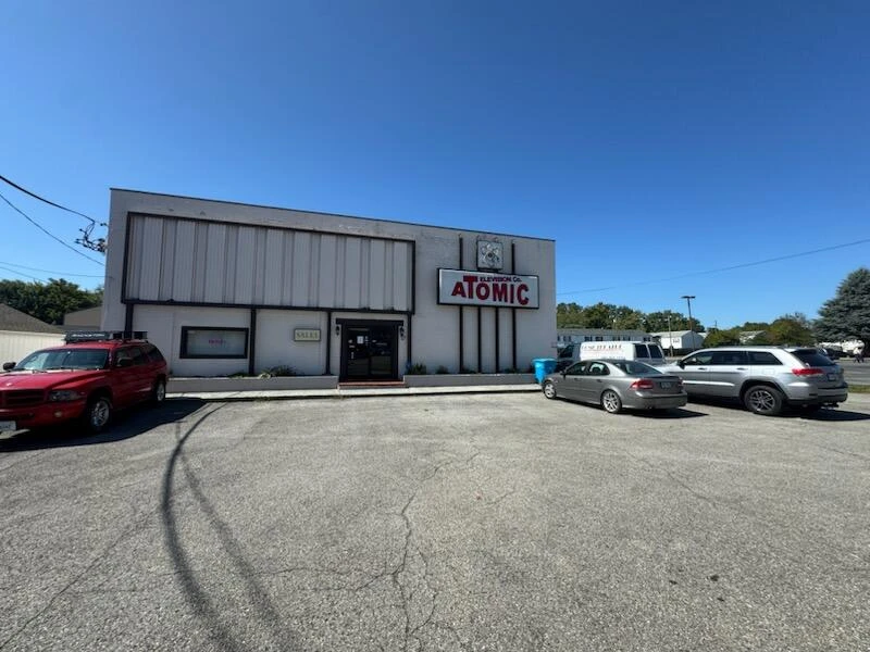 2718 Williamson RD - Photo 2