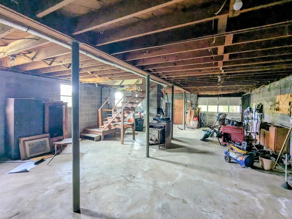 5721 Riner RD - Photo 17
