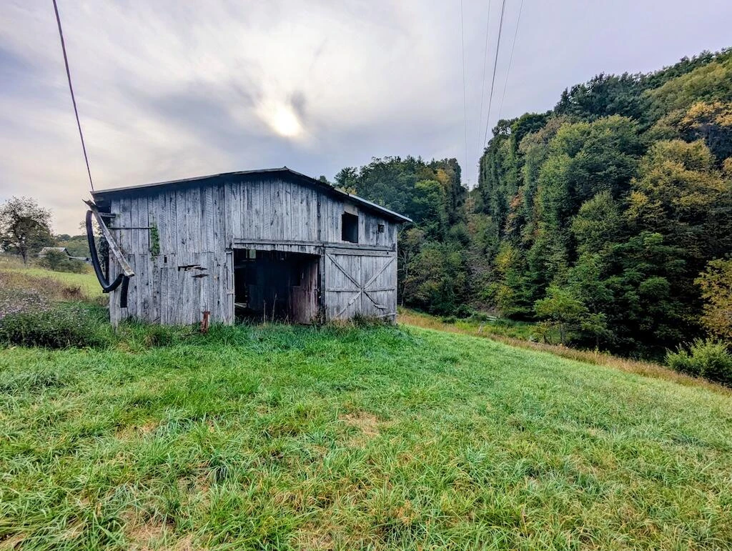5721 Riner RD - Photo 27