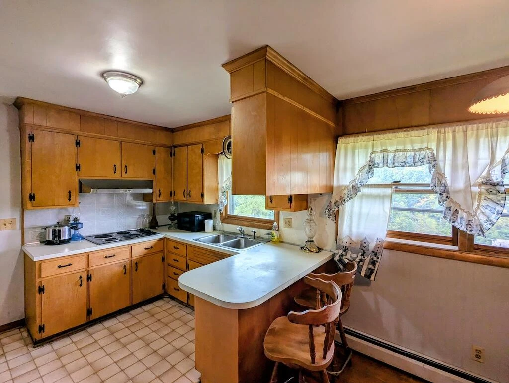5721 Riner RD - Photo 5