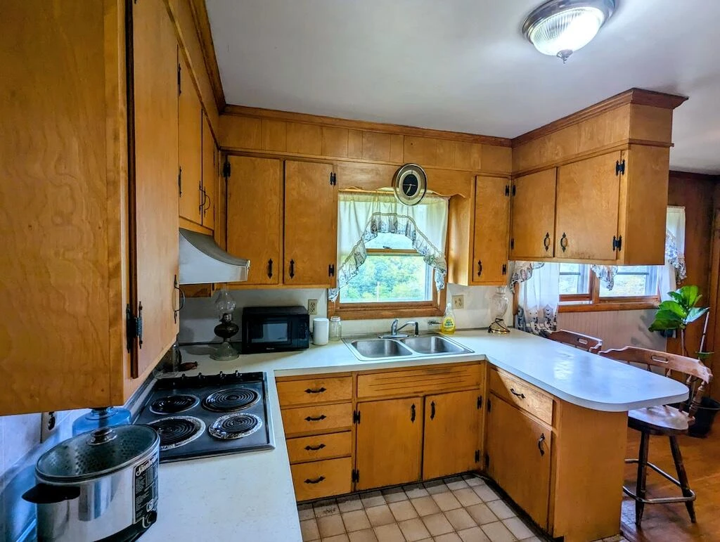 5721 Riner RD - Photo 6