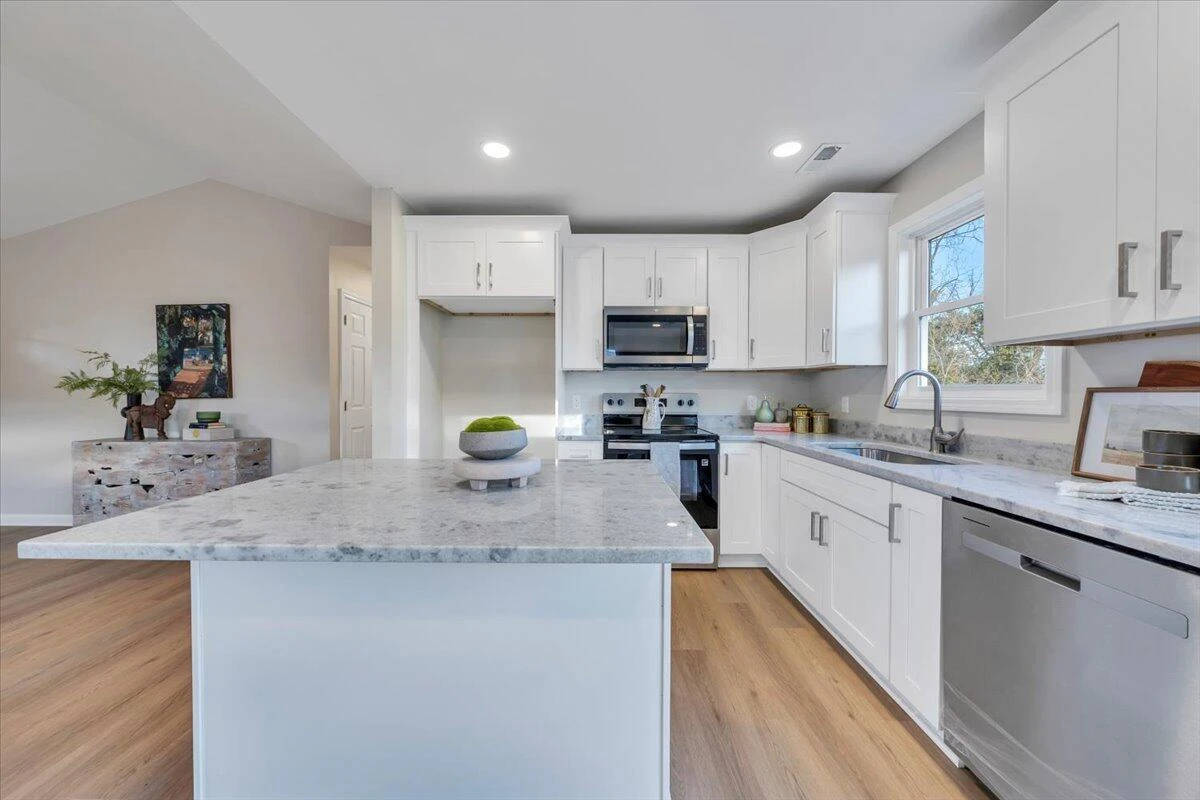 2315 Vale AVE - Photo 10