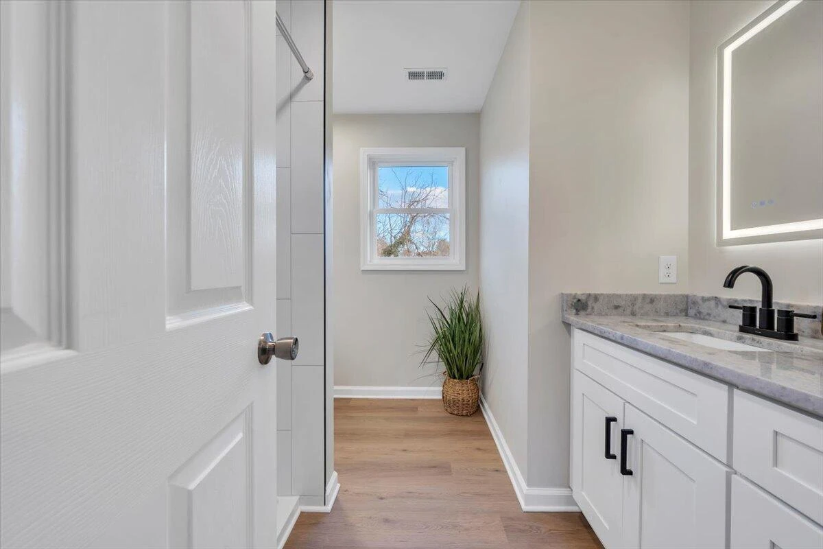 2315 Vale AVE - Photo 22