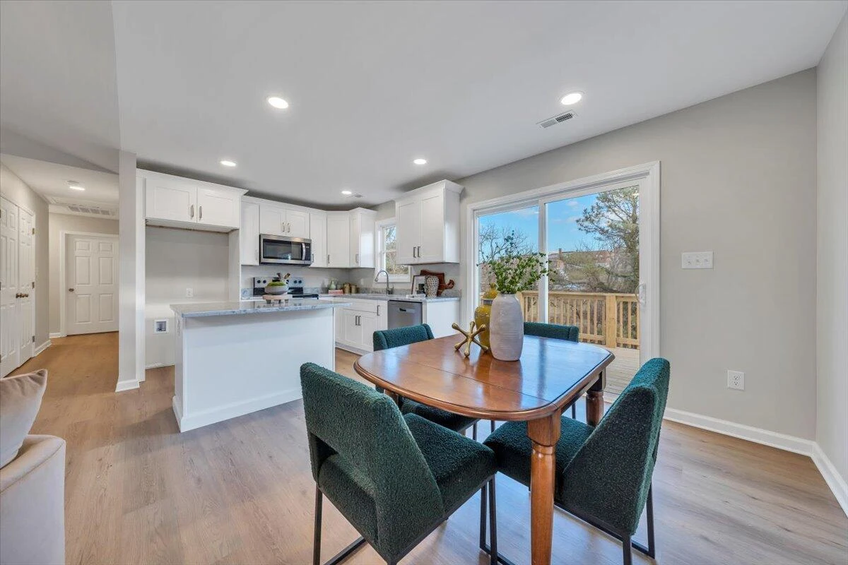 2315 Vale AVE - Photo 8