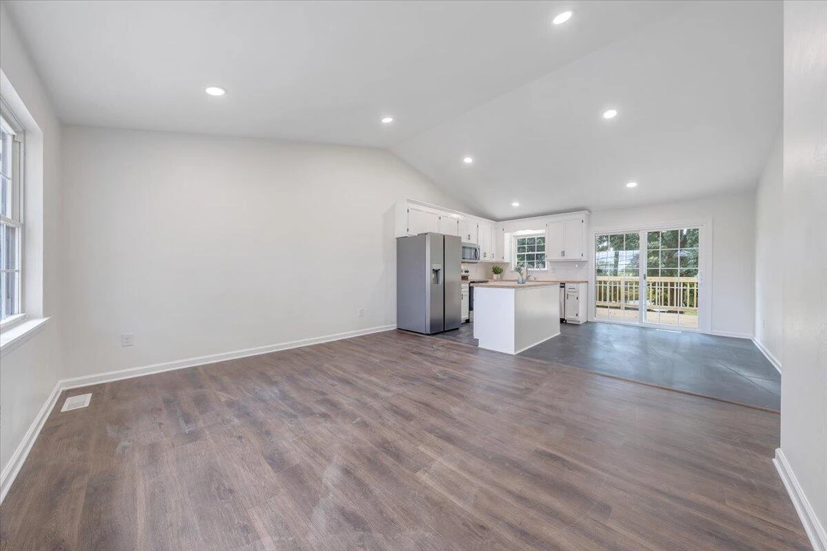 3523 Bandy RD - Photo 11
