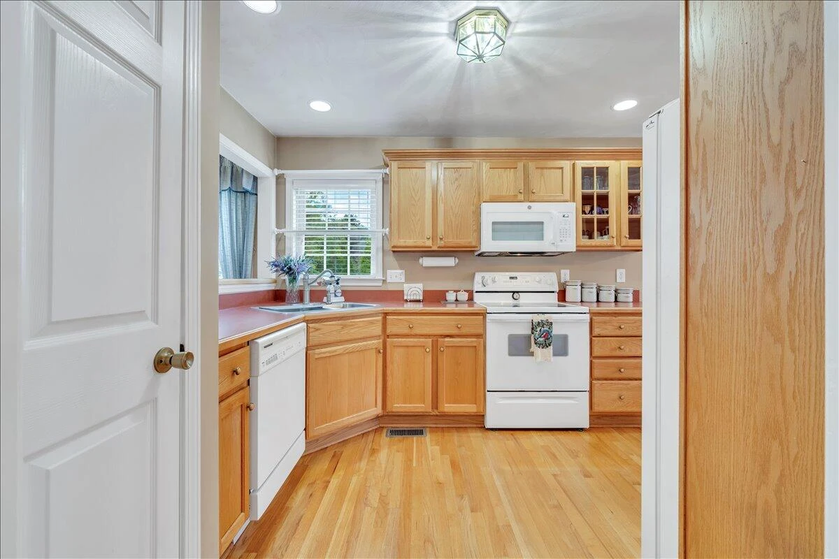 201 Eagle Ridge - Photo 12