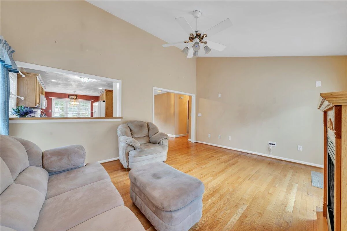 201 Eagle Ridge - Photo 5