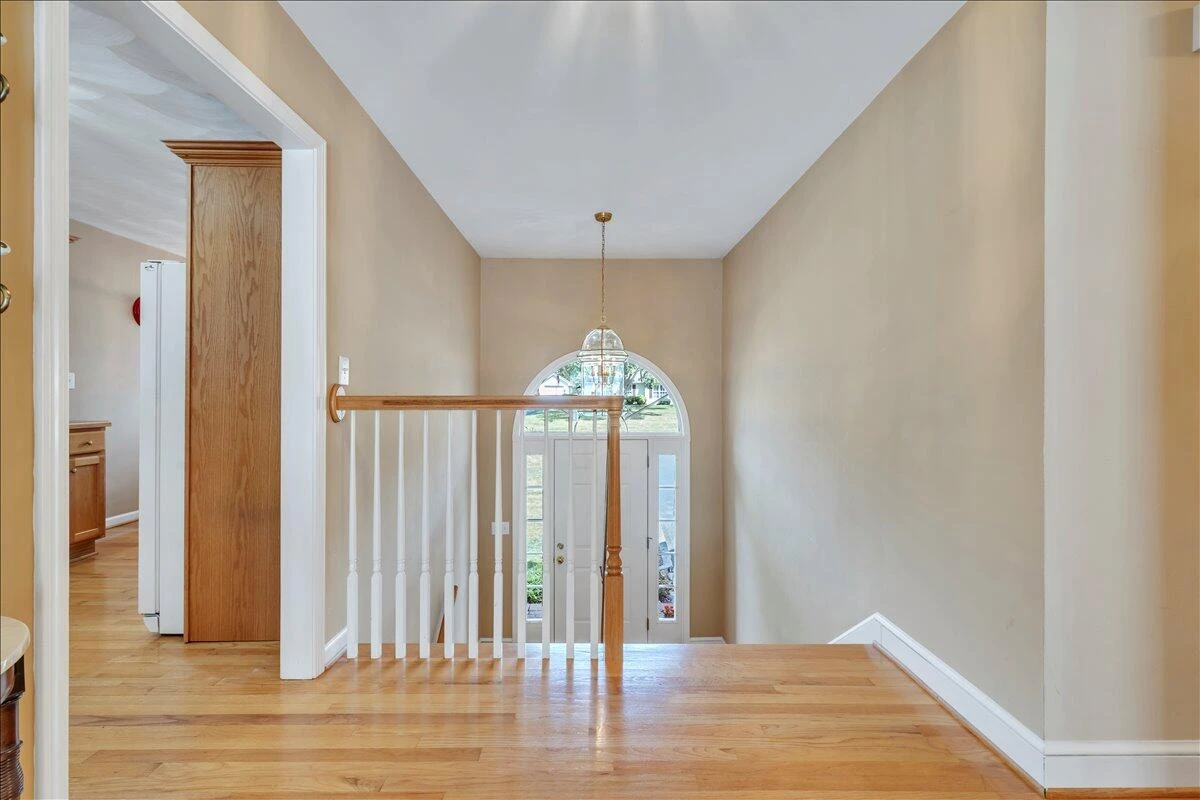 201 Eagle Ridge - Photo 7