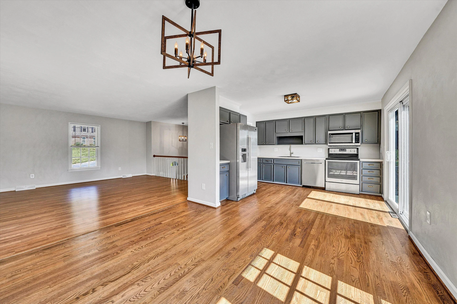 3250 Woodview RD - Photo 12