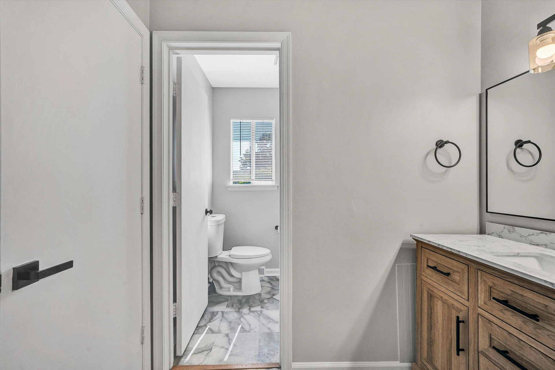 3250 Woodview RD - Photo 18
