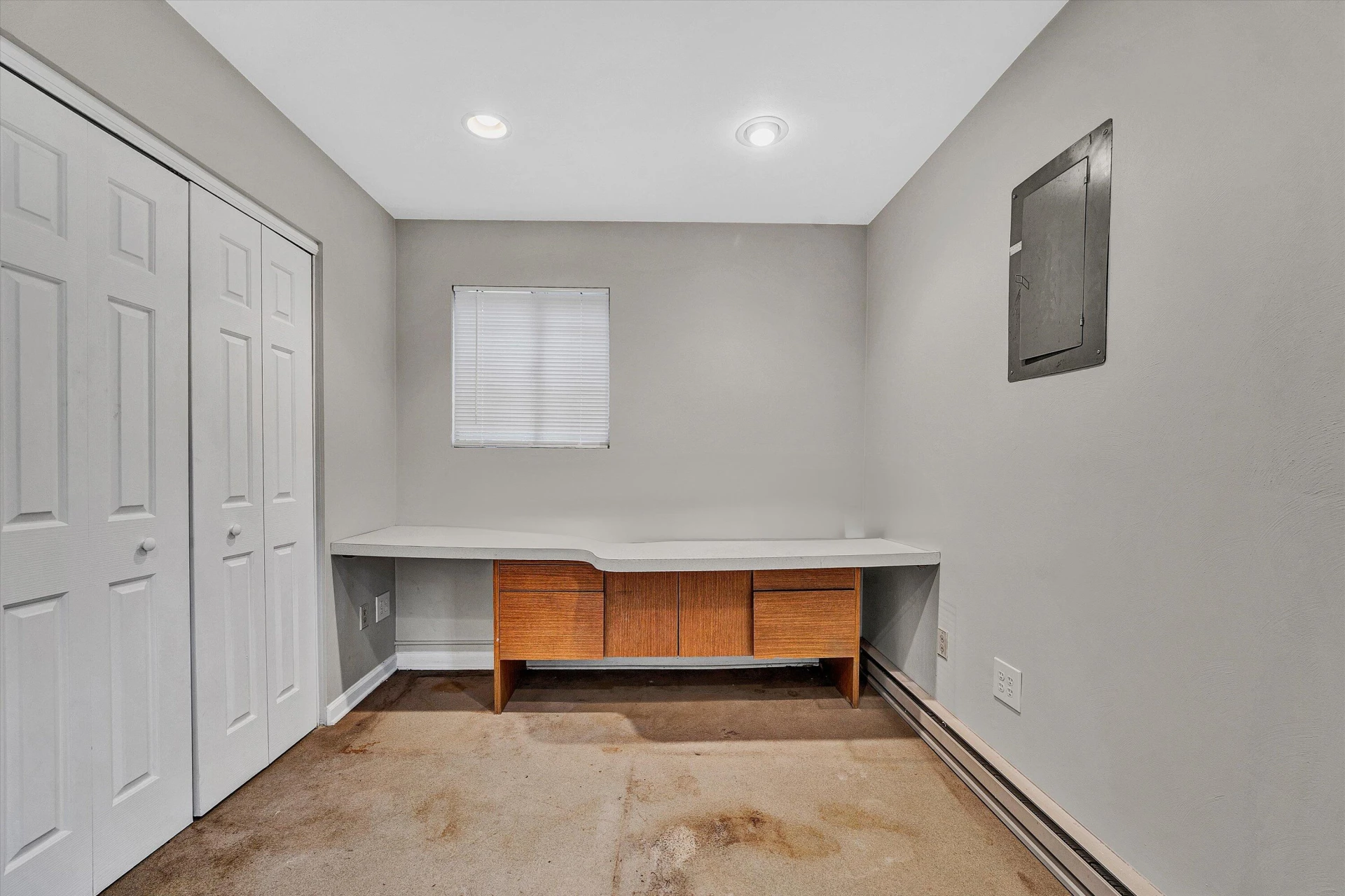3250 Woodview RD - Photo 37