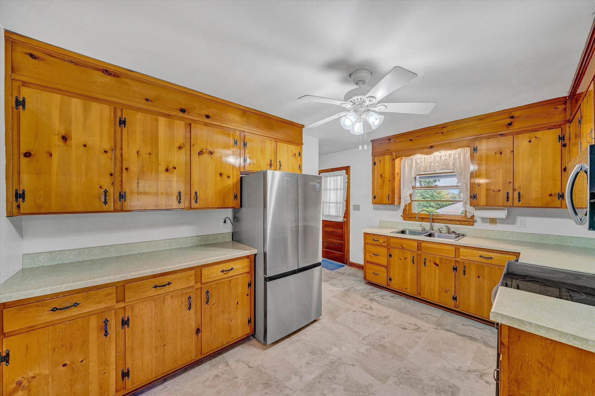 5140 GLENVAR HEIGHTS BLVD - Photo 10
