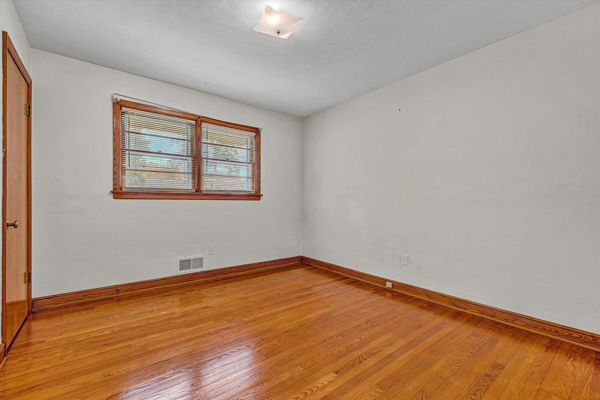 5140 GLENVAR HEIGHTS BLVD - Photo 14