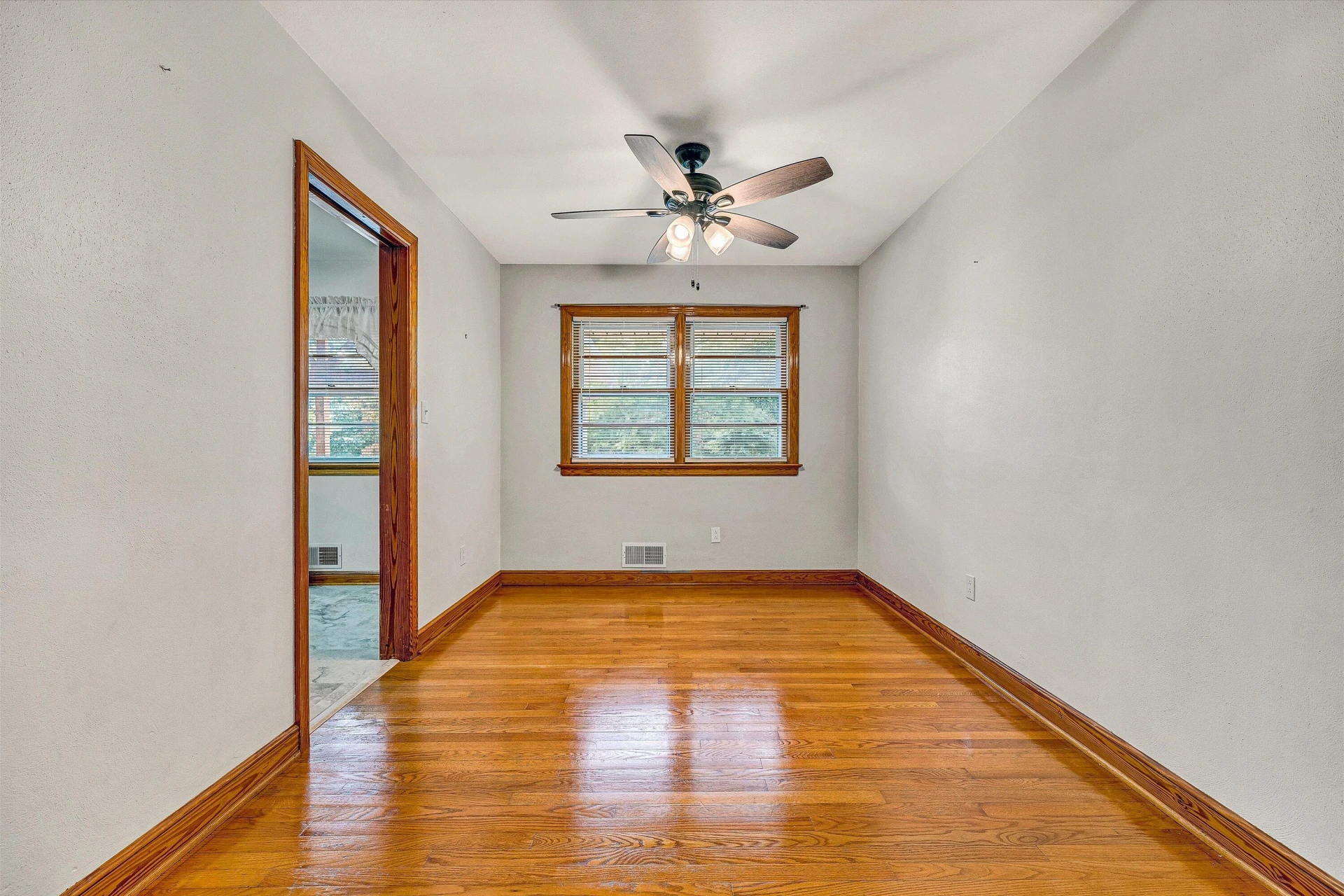 5140 GLENVAR HEIGHTS BLVD - Photo 7