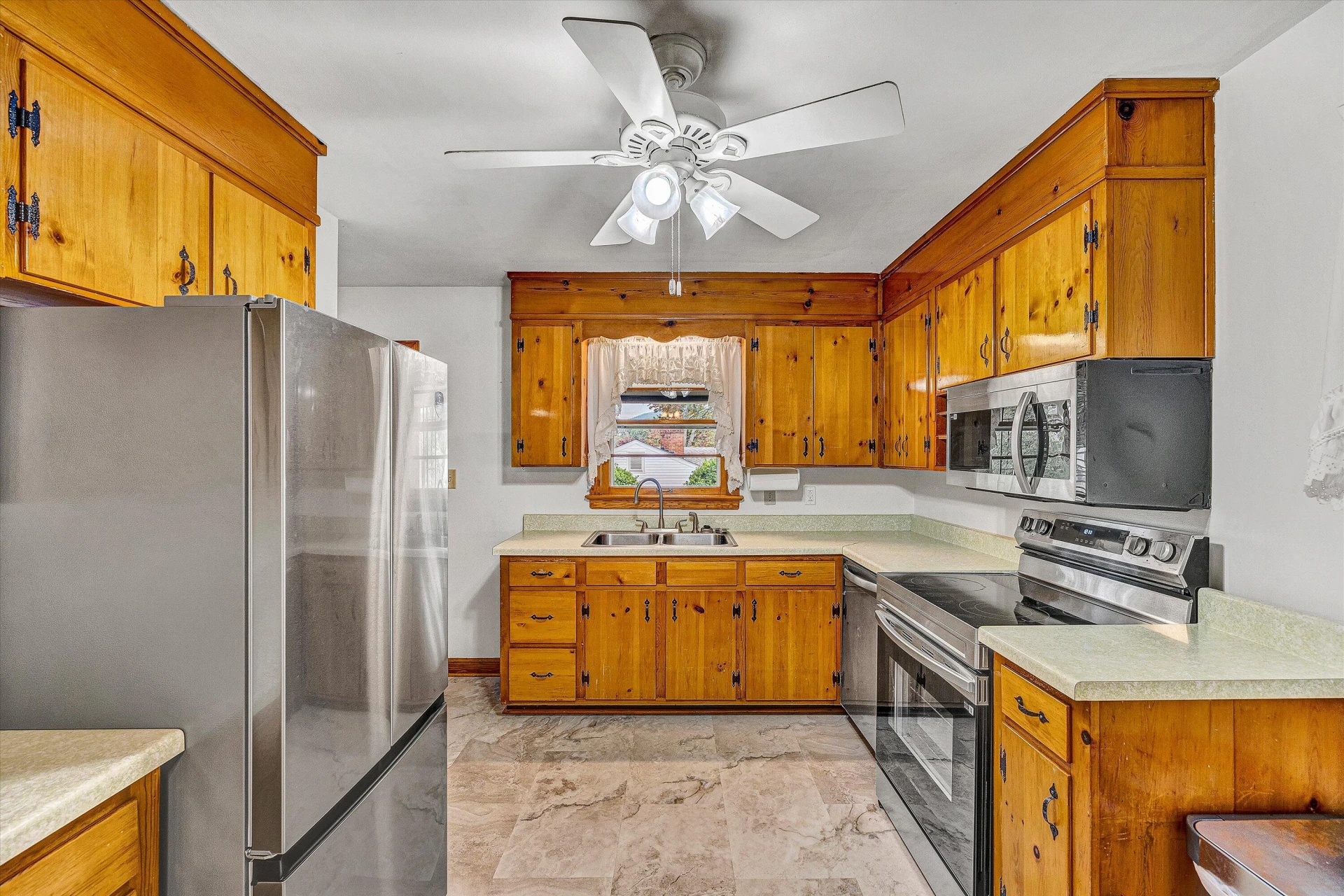 5140 GLENVAR HEIGHTS BLVD - Photo 9