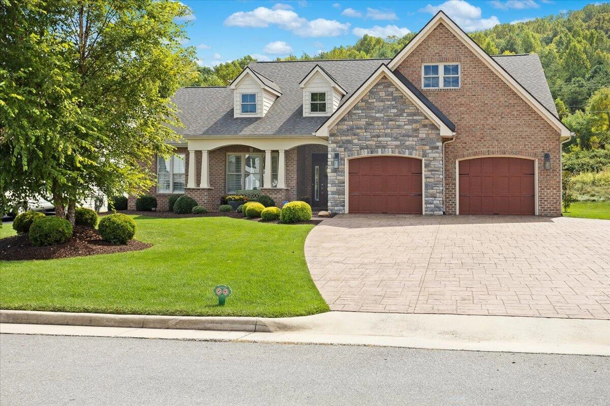 2531 Woods Meadow CT - Photo 5