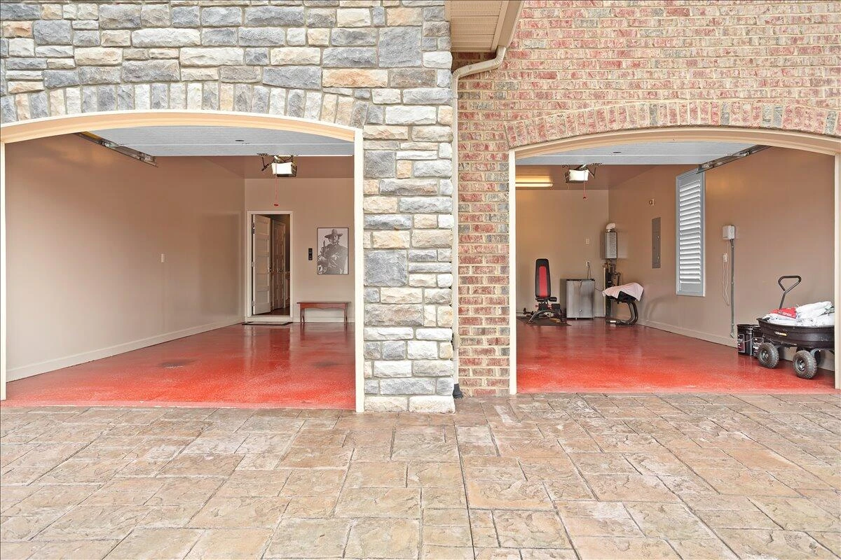 2531 Woods Meadow CT - Photo 51