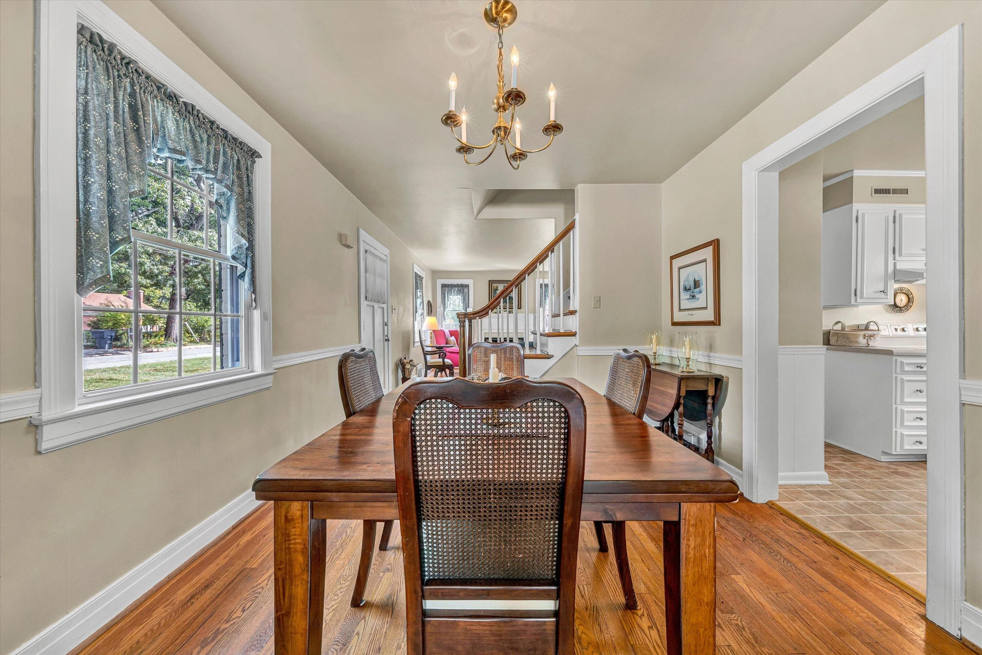 2912 Oak Crest AVE SW - Photo 13