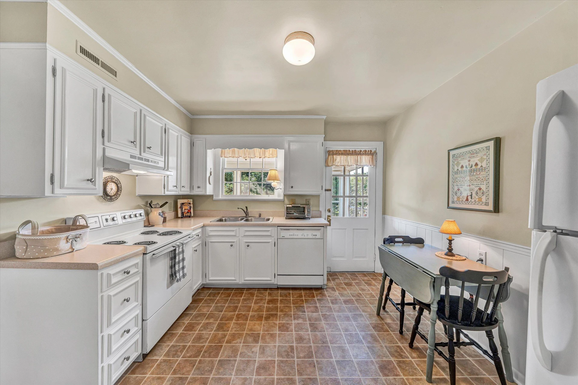 2912 Oak Crest AVE SW - Photo 19