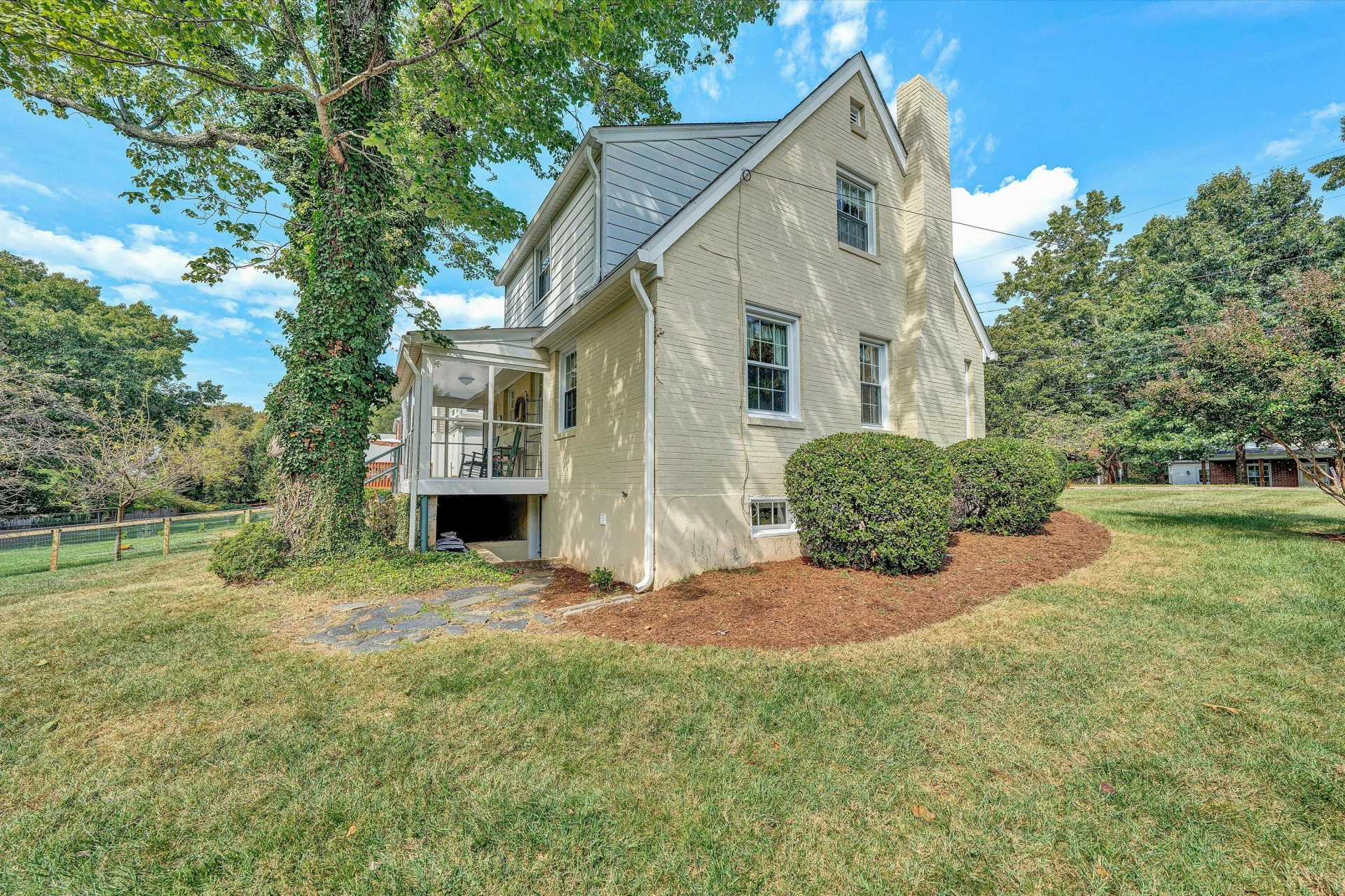 2912 Oak Crest AVE SW - Photo 36