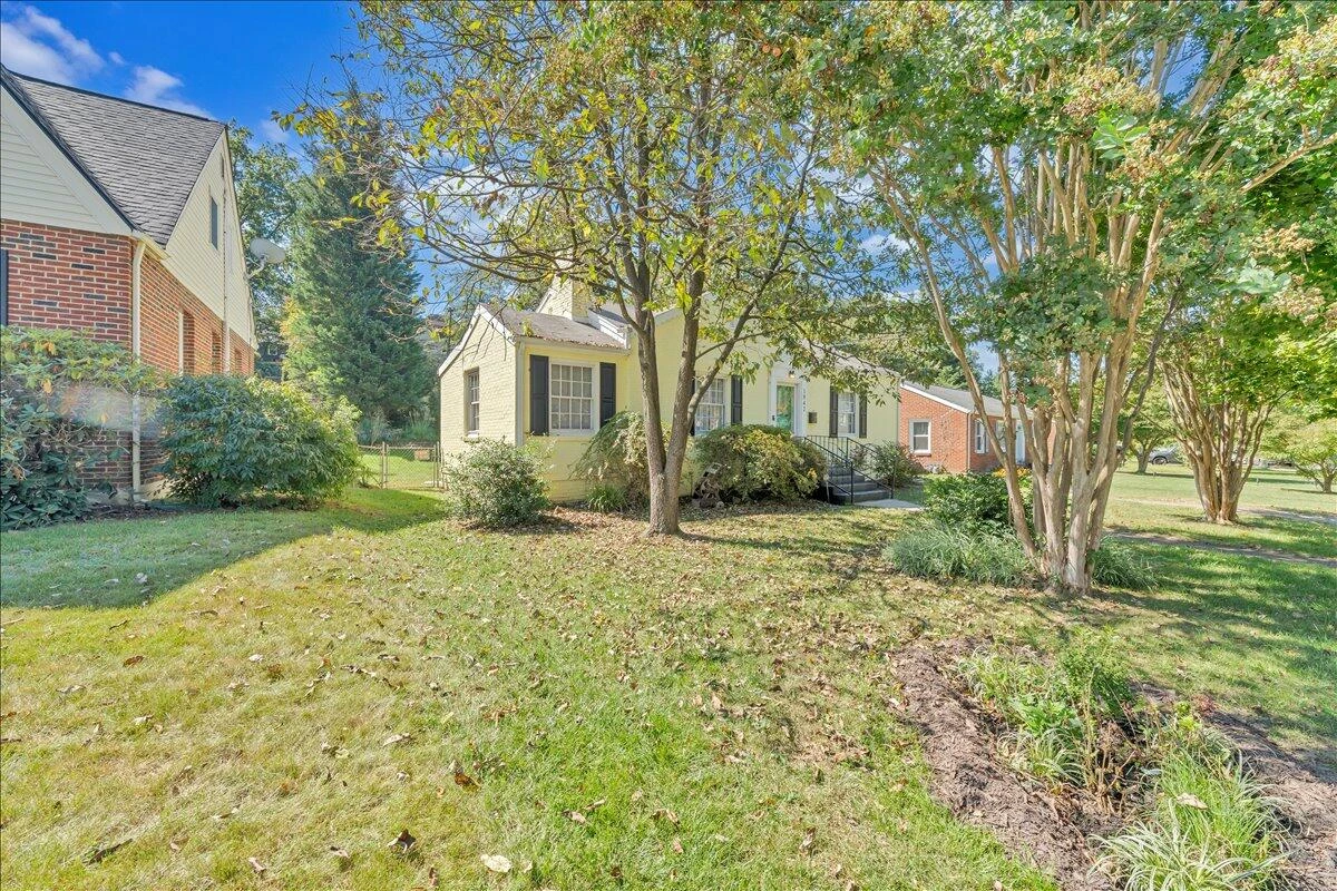 1842 Carlton RD SW - Photo 6