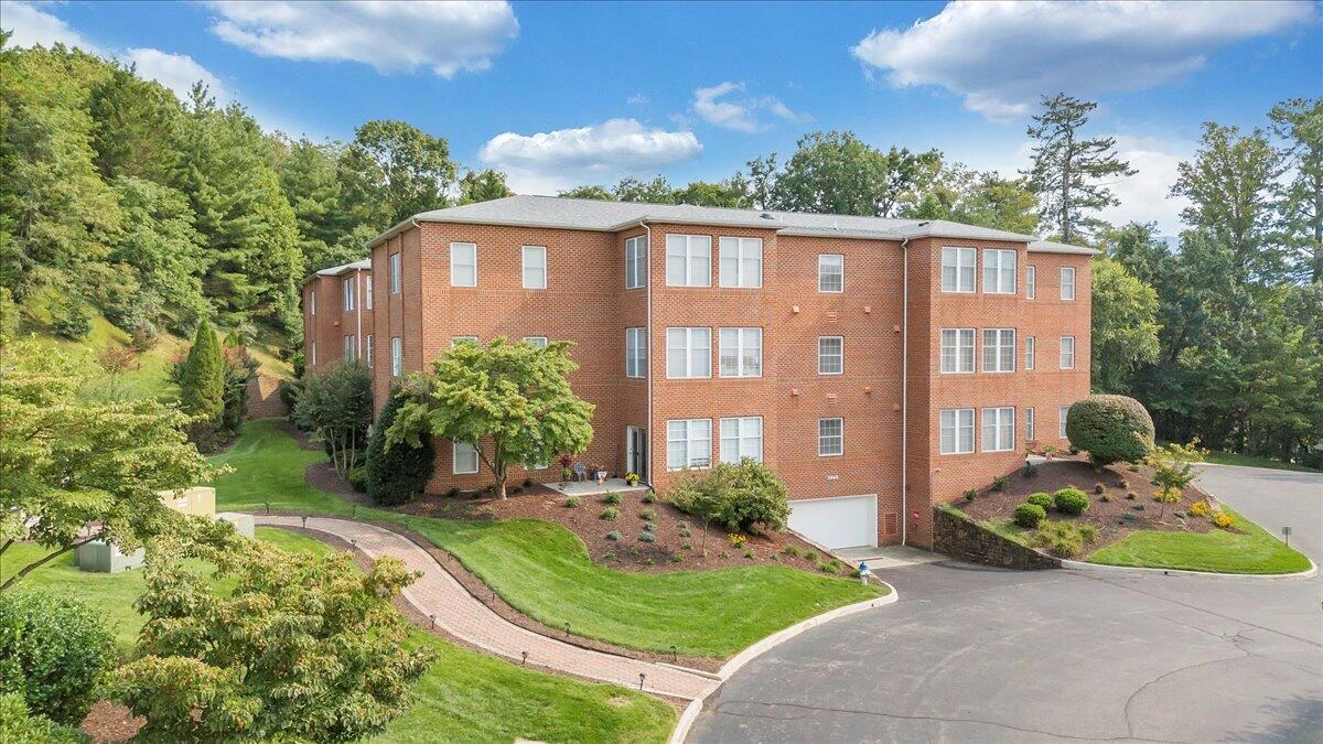 3060 Mcvitty Forest DR #209 - Photo 57